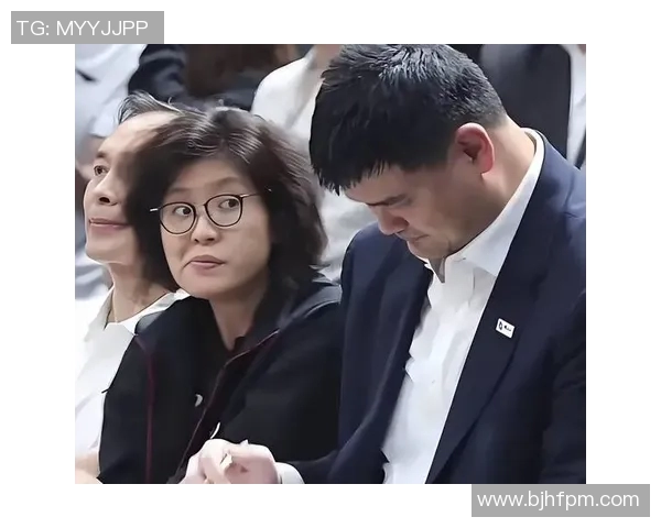 姚明家媳妇的生活揭秘她如何在篮球巨星家庭中找到自己的位置