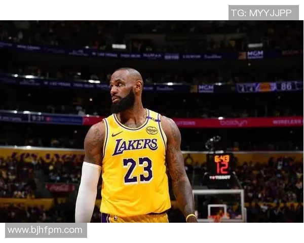 勒布朗詹姆斯如何在商业领域构建自己的成功帝国与影响力