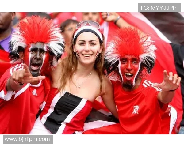 足球明星意外变身女生引发热议球场魅力与女性风采完美结合